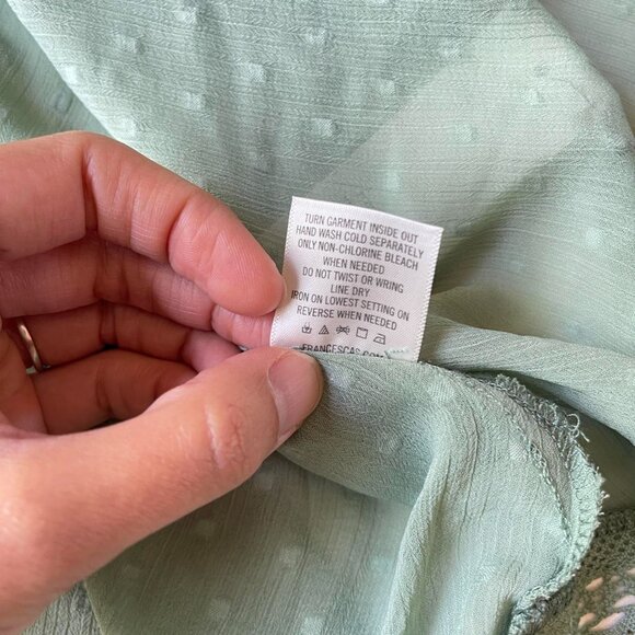 NWT Francesca's Sage Green Chiffon Aminah Swiss Dot Crochet‎ Kimono - Picture 9 of 9